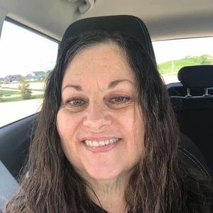 Meet your Posher, Lori